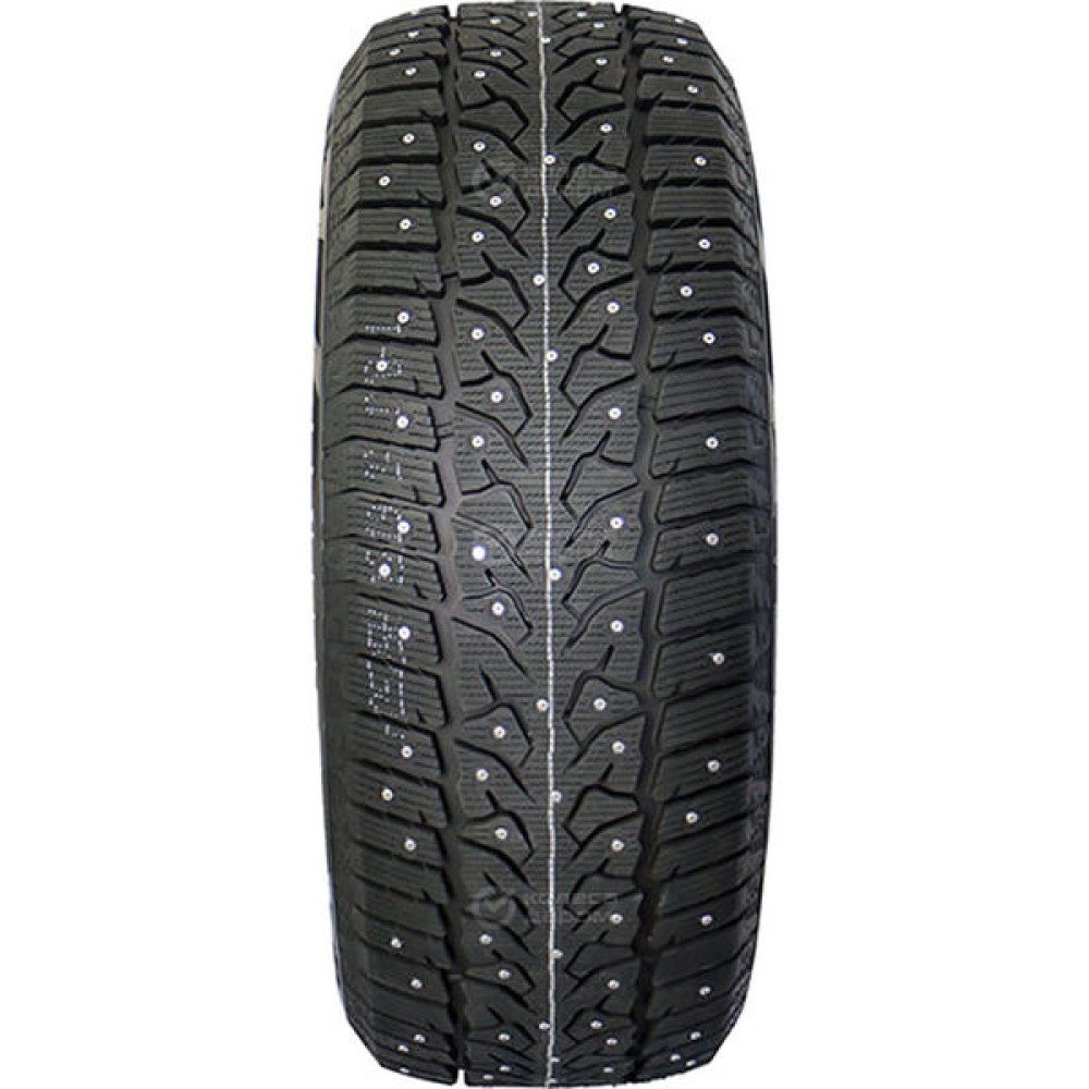 Royal Black Stud II 235/45 R18 98T