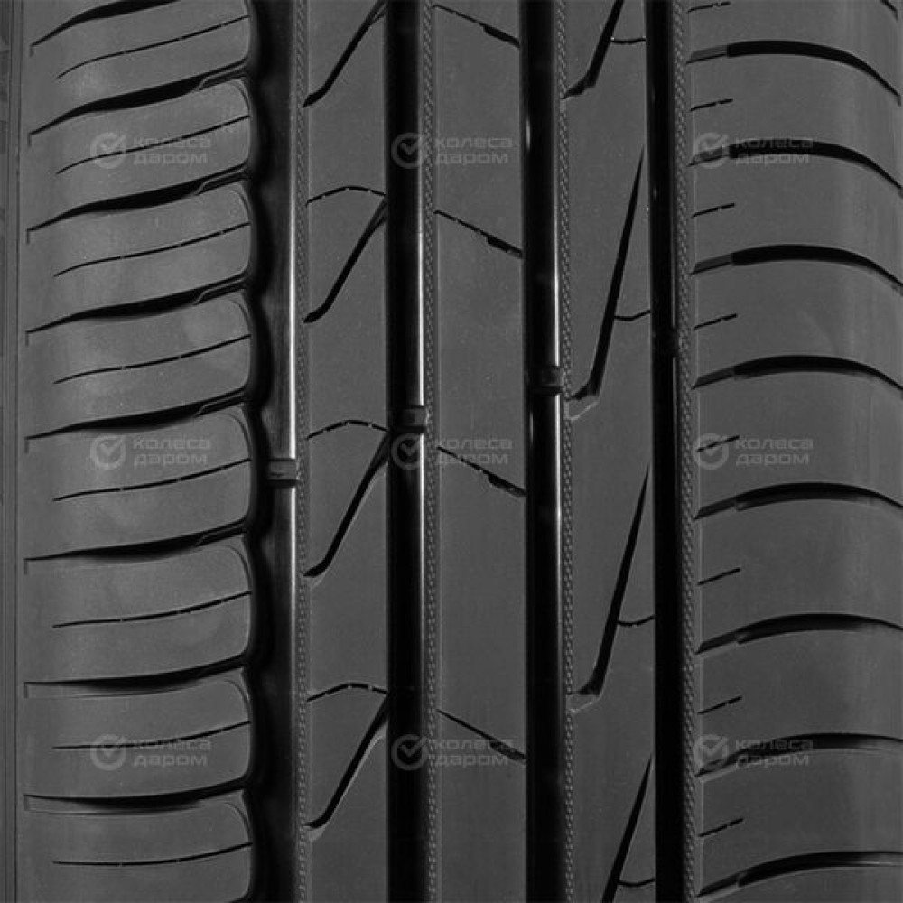 Ikon Autograph Aqua 3 215/55 R16 97W