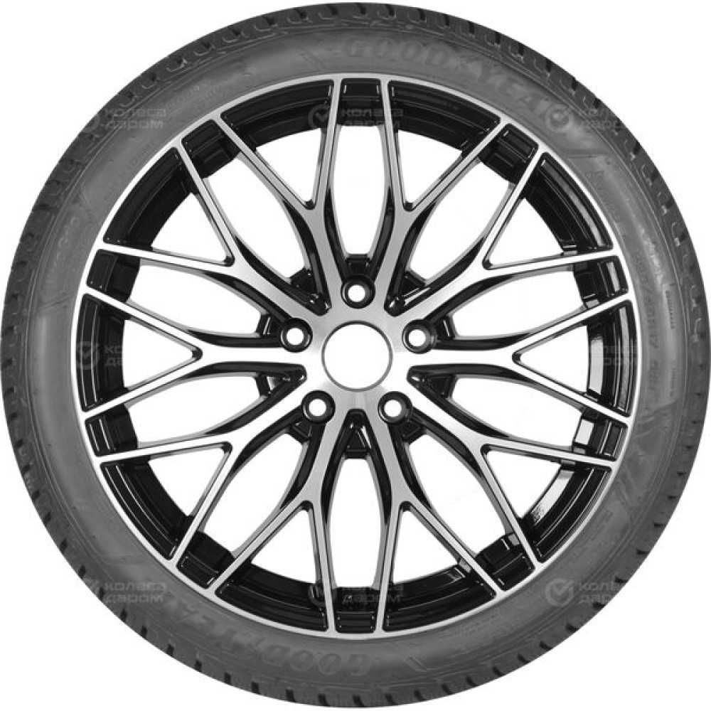Goodyear UltraGrip Performance+ 235/50 R18 101V