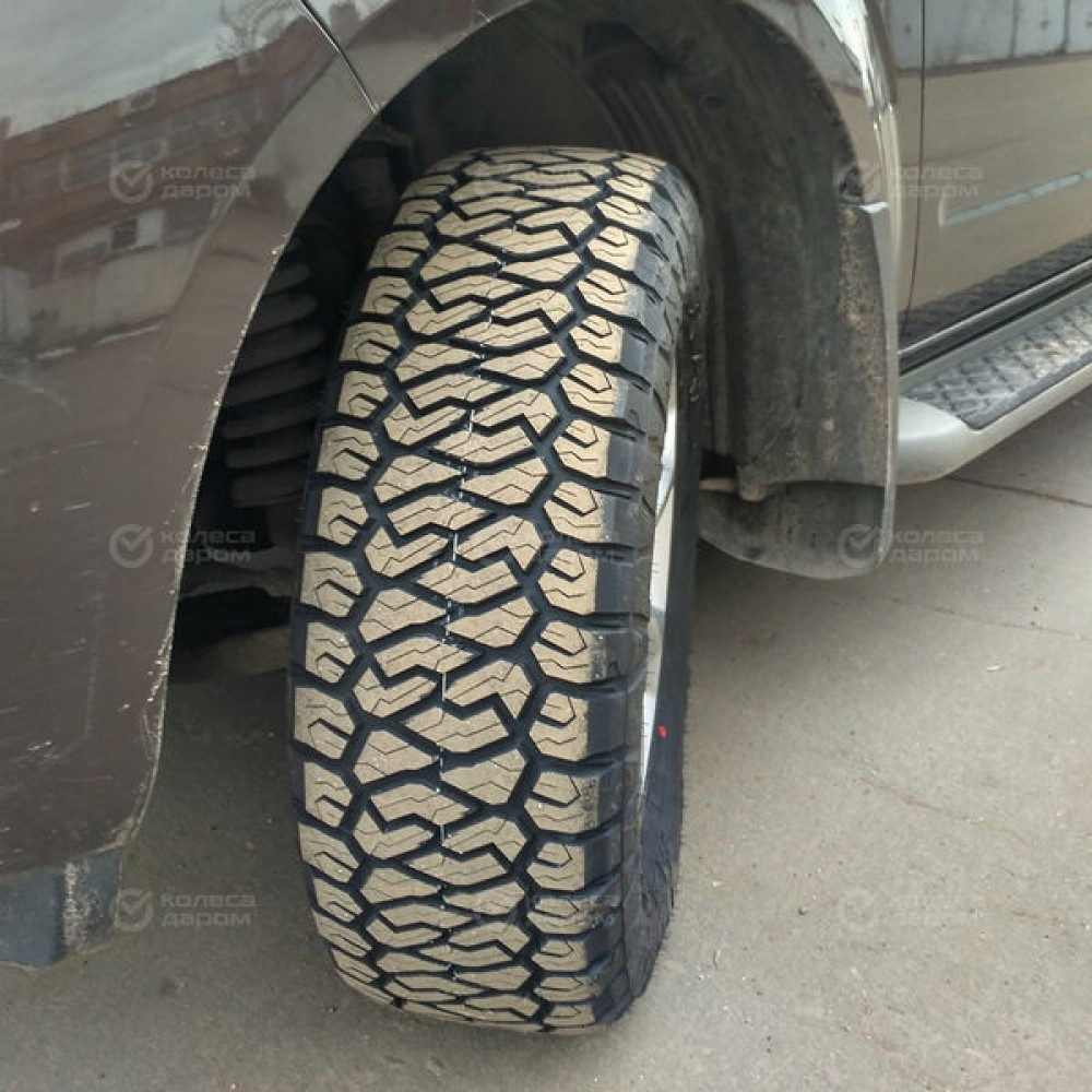Maxxis AT811 255/70 R16 111T