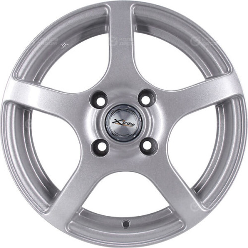 Колесный диск X-trike X118 6xR15 4x98 ET35 DIA58.5 серебристый