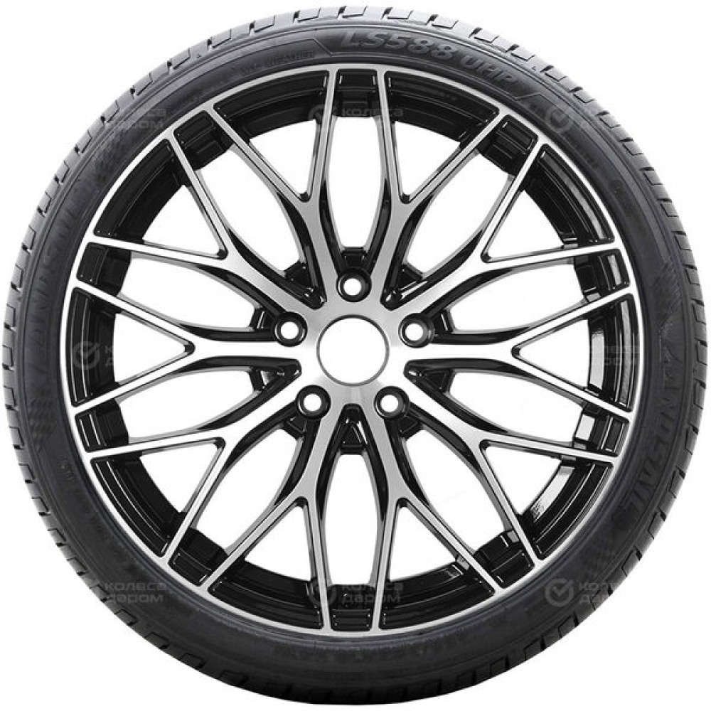 Landsail LS588 UHP 235/40 R18 95W