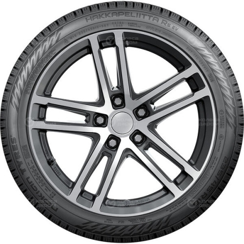 Nokian Tyres Hakkapeliitta R5 EV 295/40 R21 111T