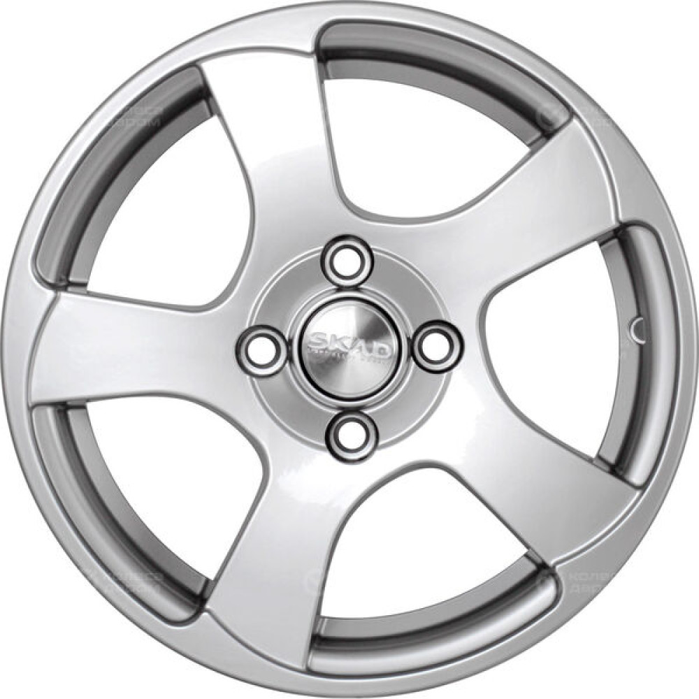 Колесный диск СКАД Акула 6xR16 4x100 ET52 DIA54.1 серебристый