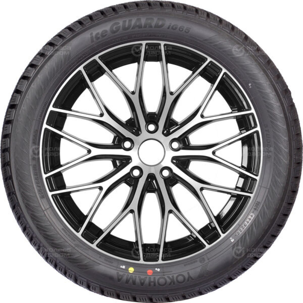 Yokohama iceGUARD IG65 215/55 R16 97T