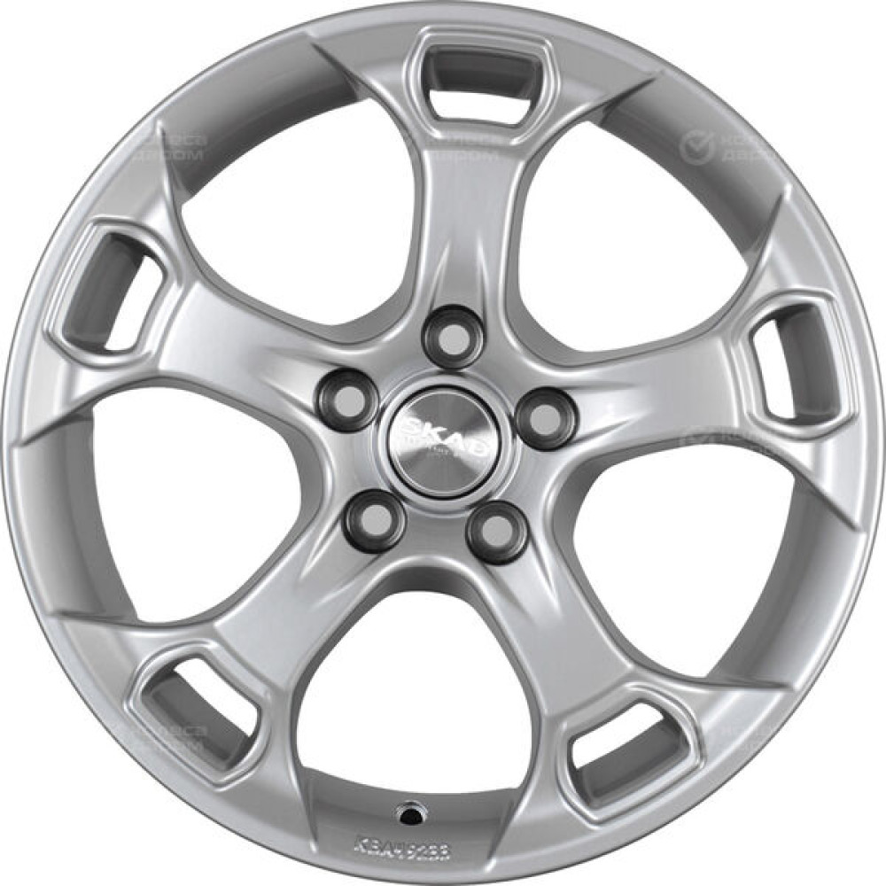 Колесный диск СКАД Фараон 6.5xR16 5x114.3 ET39 DIA66.1 серебристый
