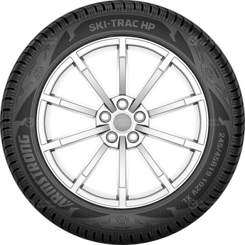 Armstrong Ski-Trac HP 215/55 R17 98V