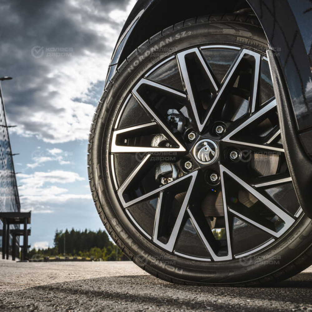 Nokian Tyres Nordman SZ2 255/35 R20 97Y