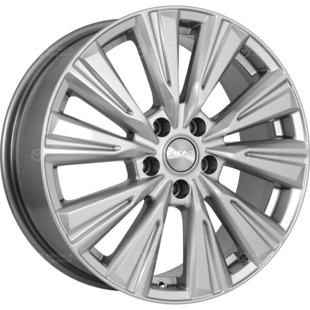 Колесный диск СКАД Линней 7.5xR18 5x114.3 ET45 DIA67.1 серебристый