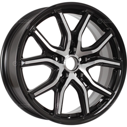 Колесный диск iFree Страйк 6.5xR17 5x114.3 ET37 DIA66.6 чёрный глянцевый с полированной лицевой частью