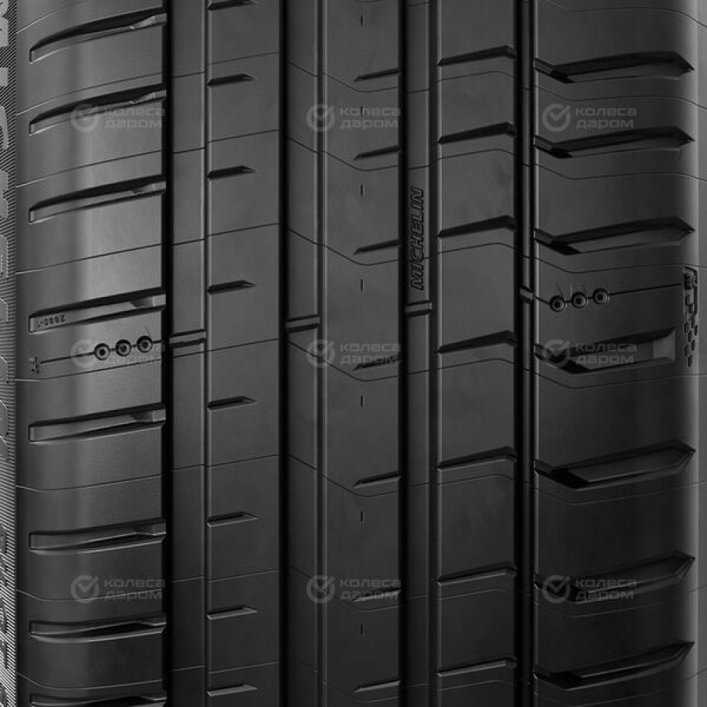 Michelin Pilot Sport 5 245/50 R18 104Y