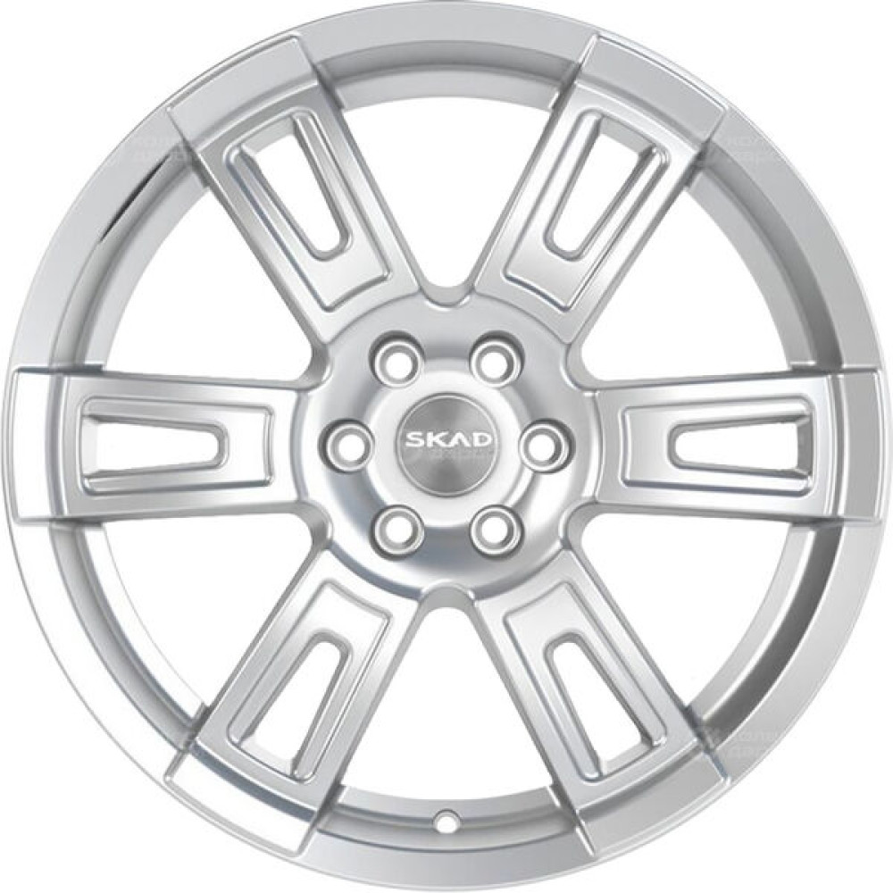 Колесный диск СКАД ТОР-18 8xR18 6x139.7 ET30 DIA67.1 серебристый