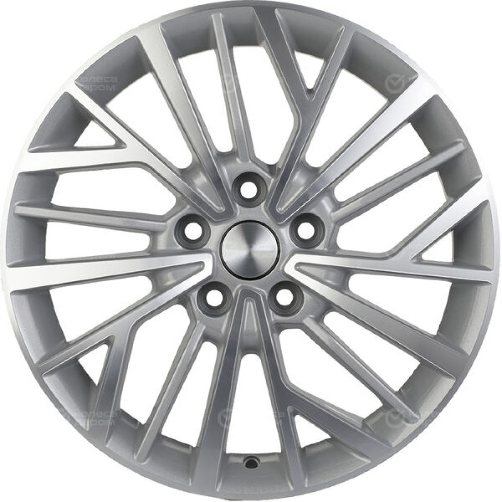 Колесный диск Carwel Токо 1717 7xR17 5x114.3 ET40 DIA66.1 серебристый с полированной лицевой частью