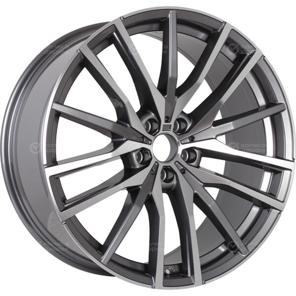 Колесный диск Replay B253 10.5xR22 5x112 ET43 DIA66.6 насыщенный темно-серый полностью полированный