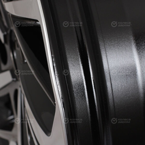 Колесный диск СКАД KL-372 7xR17 5x114.3 ET50 DIA67.1 (уценка) глянцевый черный с полированной лицевой частью