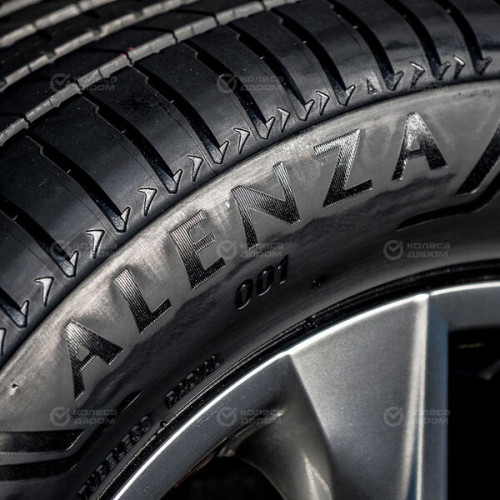 Bridgestone Alenza 001 265/45 R21 104W
