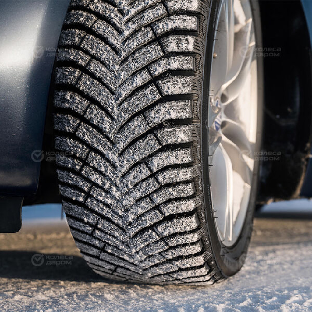 Michelin X-Ice North 4 SUV 245/45 R20 103T