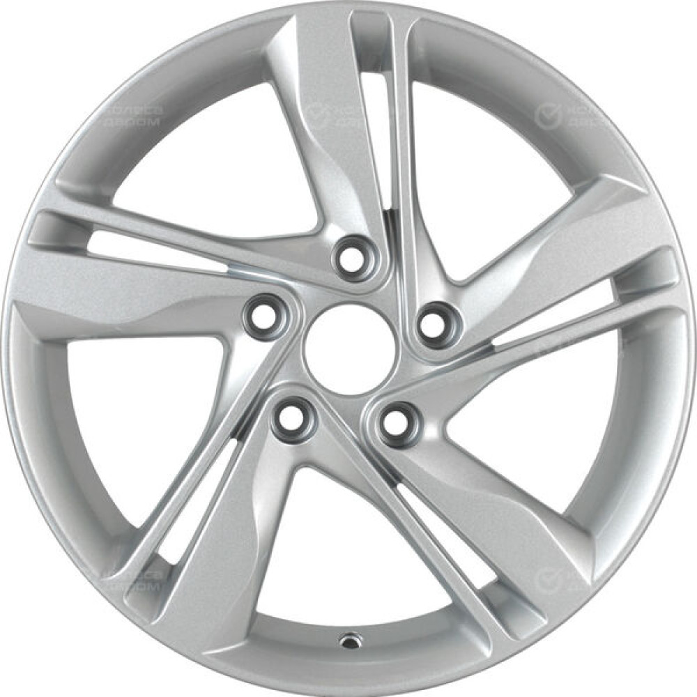 Колесный диск Tech Line 650 6.5xR16 5x114.3 ET50 DIA66.1 серебристый