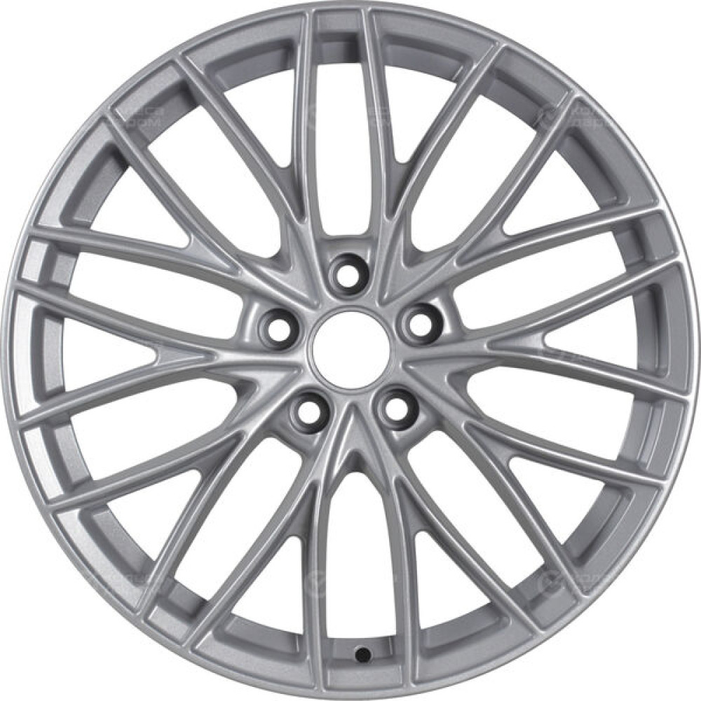 Колесный диск X-trike X130 7.5xR18 5x108 ET38 DIA54.1 серебристый насыщенный