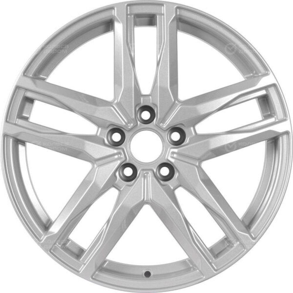 Колесный диск iFree Бомбей 6.5xR18 5x114.3 ET50 DIA54.1 серебристый
