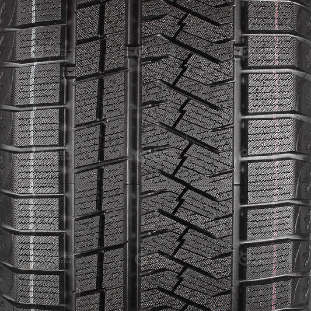 Triangle TRIN PL02 275/45 R20 110W