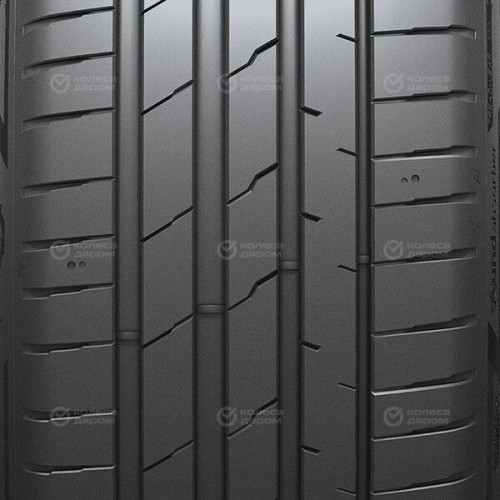 Hankook iON evo SUV IK01A 255/50 R20 109W