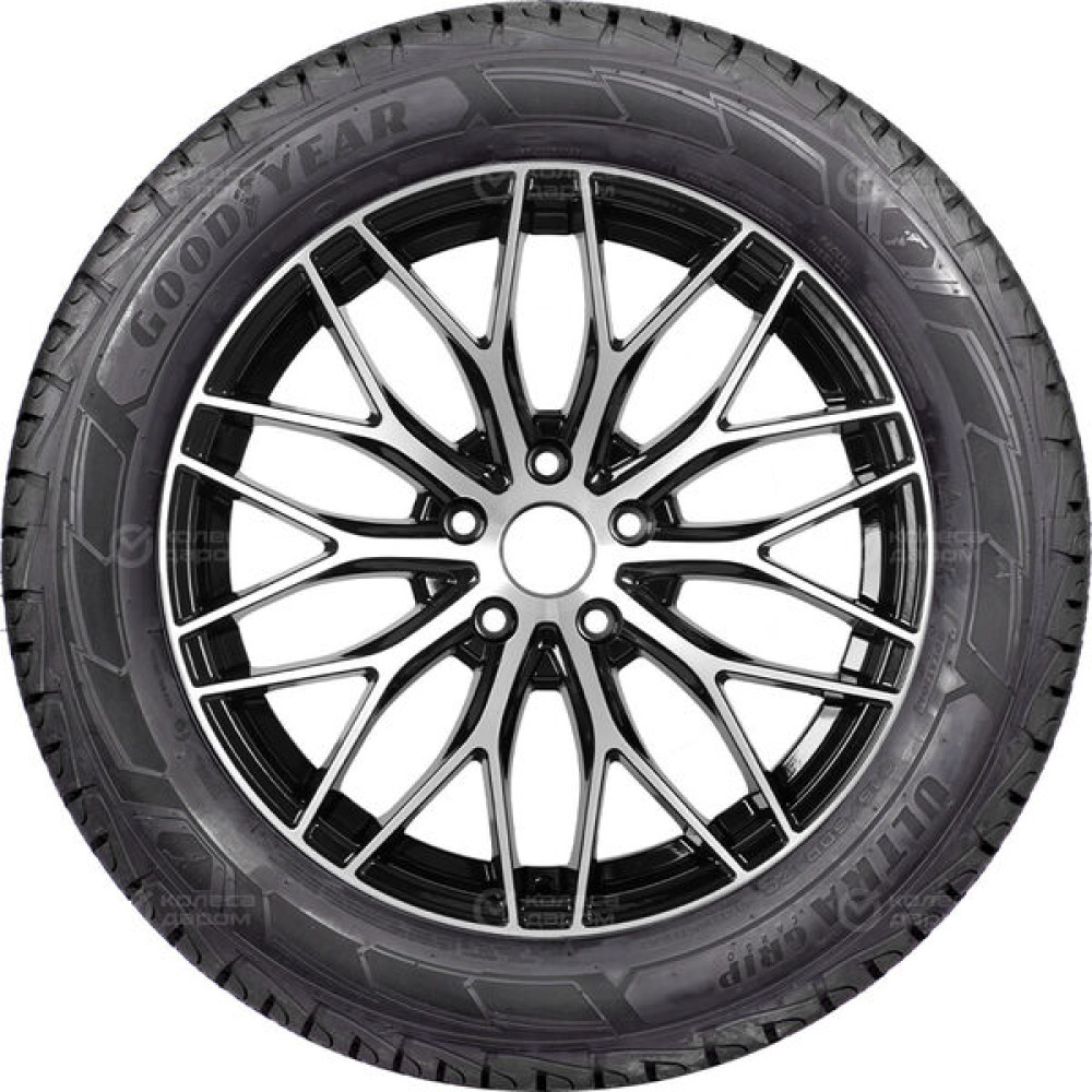 Goodyear Cargo UltraGrip 215/60 R17 109T