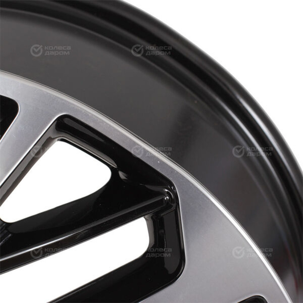 Колесный диск СКАД KL-372 7xR17 5x114.3 ET50 DIA67.1 (уценка) глянцевый черный с полированной лицевой частью