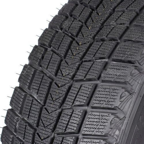 Roadstone Roadstone Winguard Ice SUV 265/60 R18 110Q