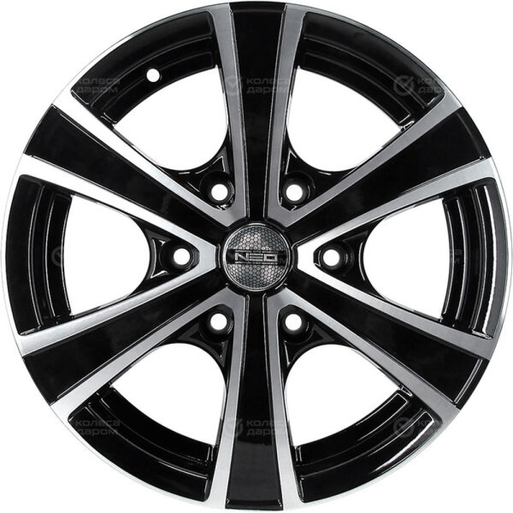 Колесный диск NEO 647 7xR16 6x139.7 ET38 DIA67.1 глянцевый черный с полированной лицевой частью