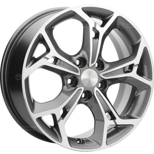 Колесный диск Carwel Синтур 1702 7xR17 5x114.3 ET46 DIA67.1 серый с полированной лицевой частью